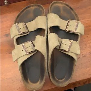 Women’s Birkenstock’s Softfootbed Sandals 38